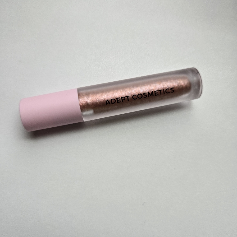 Adept Cosmetics Lip Gloss LURSA - Picture 1 of 3